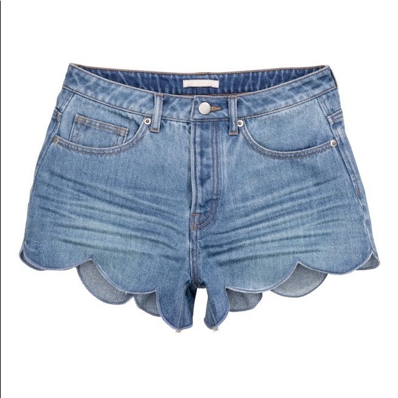 H&M Scalloped Denim Shorts 2/Xs - Picture 6 of 6